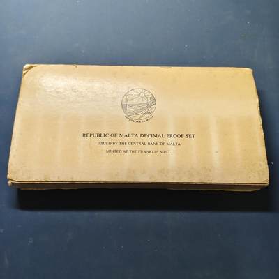 【全场包邮】纯粹捡漏拍503场 - 【少见】马耳他1977年官方封装精制套币-盒证全-量6884【不是常见的1976年】