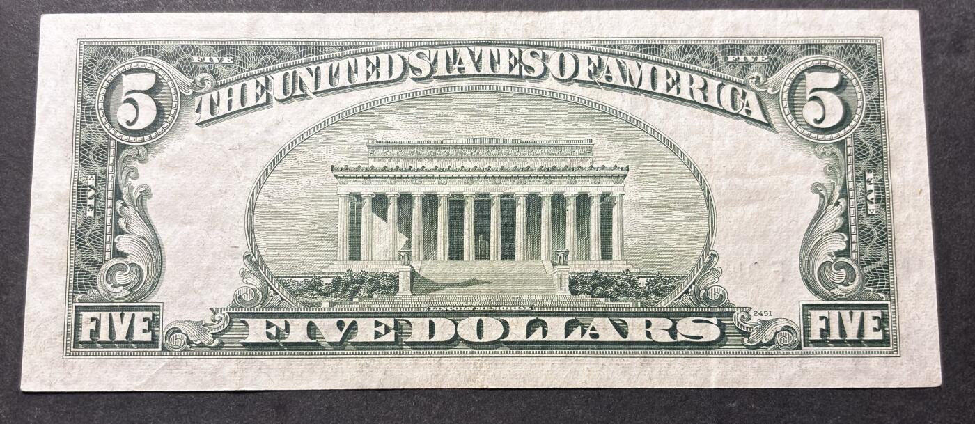 【金马踏春，泉马奔腾】2026 年新年贺岁场，（定于年初五接财神截拍）祝各位老板马到成功，马上有钱，愿岁岁平安喜乐顺遂 少见 1953 年蓝印版林肯头 5 美元，尾号 924