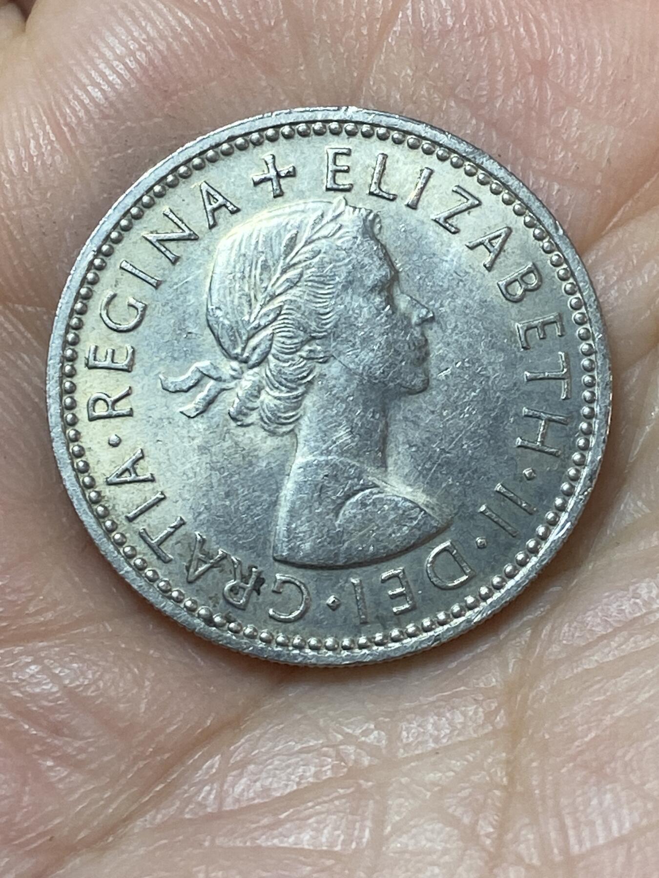 2026年第二十二场(总第一百九十一场）外国好品散币场(免佣金) 稀年–英国🇬🇧1959年1先令(伊丽莎白二世青年桂冠第二版，苏格兰盾徽版，发行量最少年份)