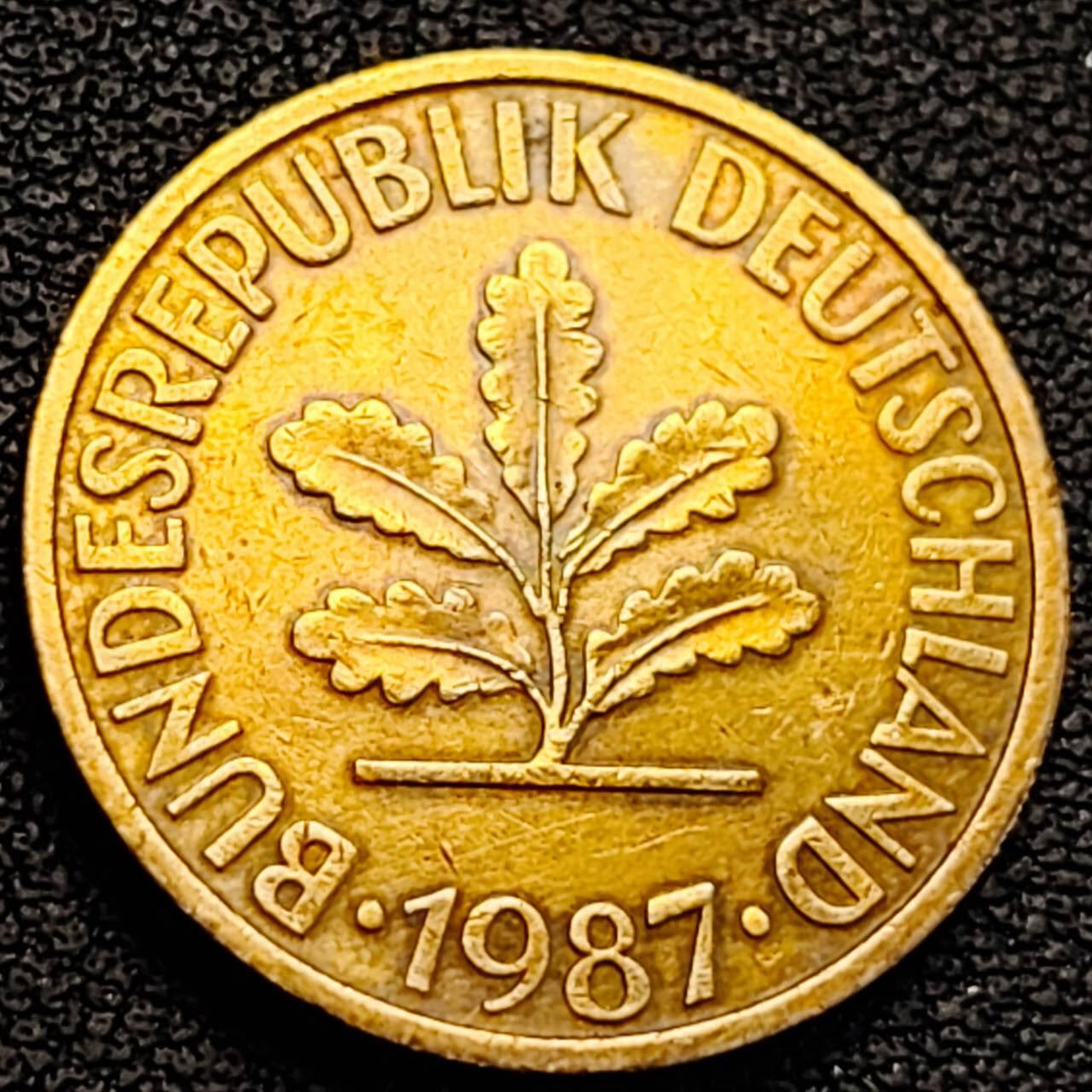 泉币菌-第186场- 小年快乐 精品福利场（本周五和之前的 2月14日发货） 联邦德国1987年 10芬尼硬币 橡树麦穗  银行版 21.5mm