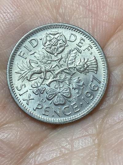 2026年第二十二场(总第一百九十一场）外国好品散币场(快递已停运节后统一发货) - 英国🇬🇧1967年6便士(伊丽莎白二世青年桂冠第二版，普制币关门年)