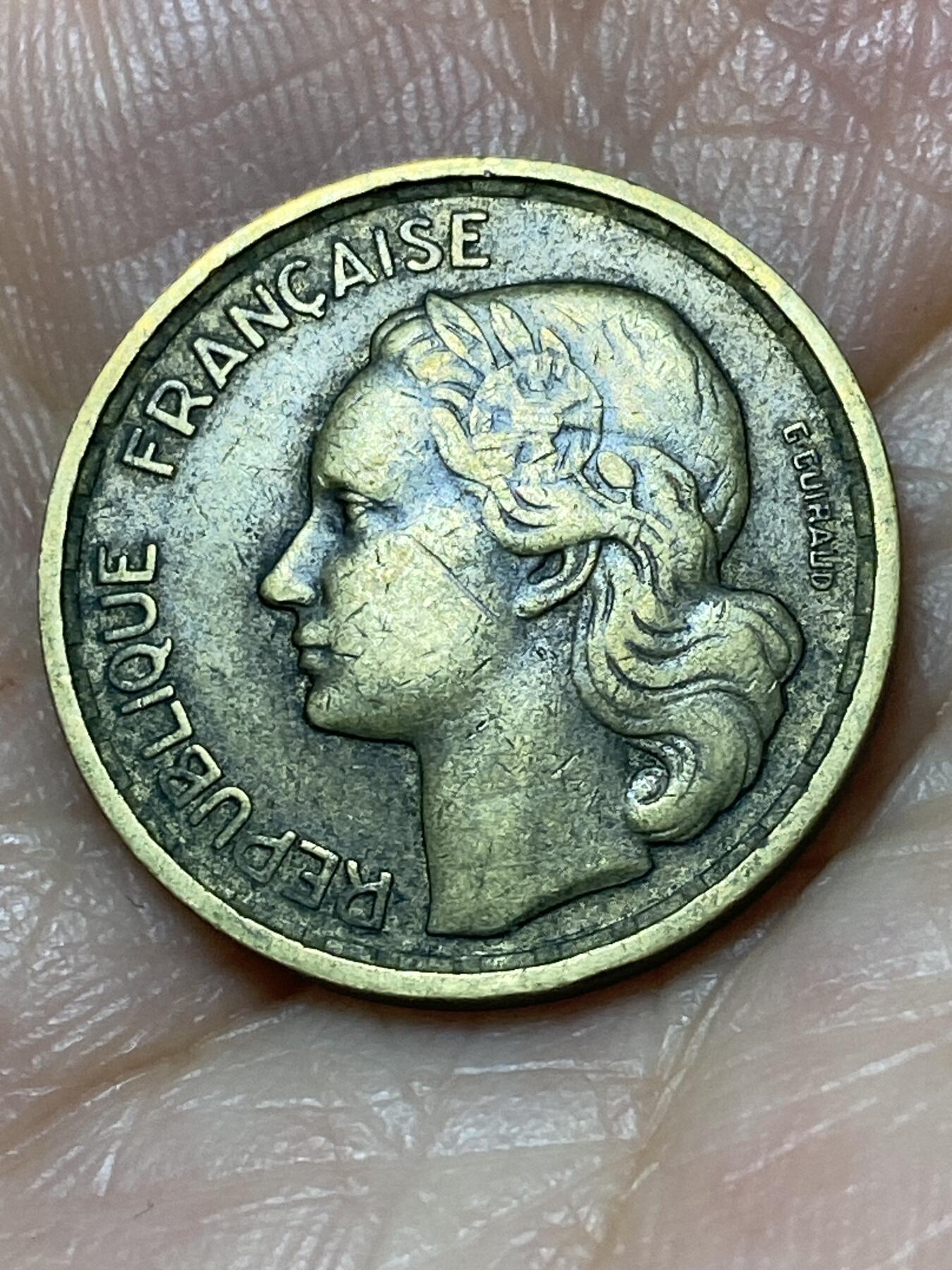 2026年第二十二场(总第一百九十一场）外国好品散币场(免佣金) 法兰西第四共和国1953年10法郎