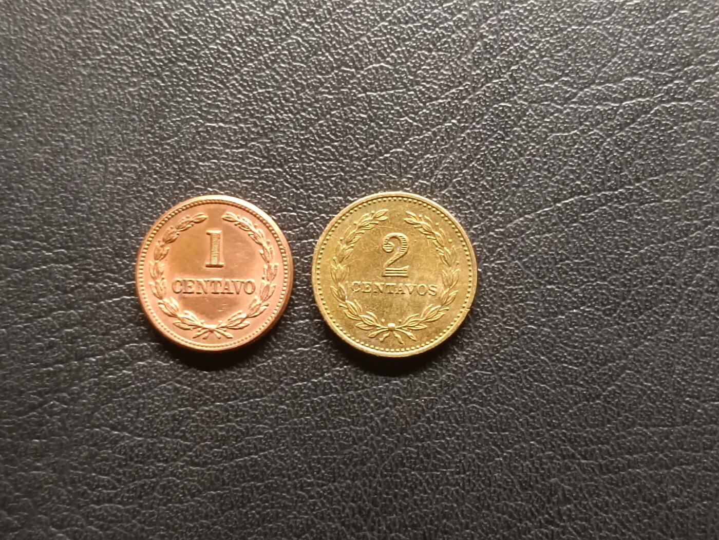 荟藏特别场次第二期——“社长的钢镚堆” 萨尔瓦多套币批量两枚