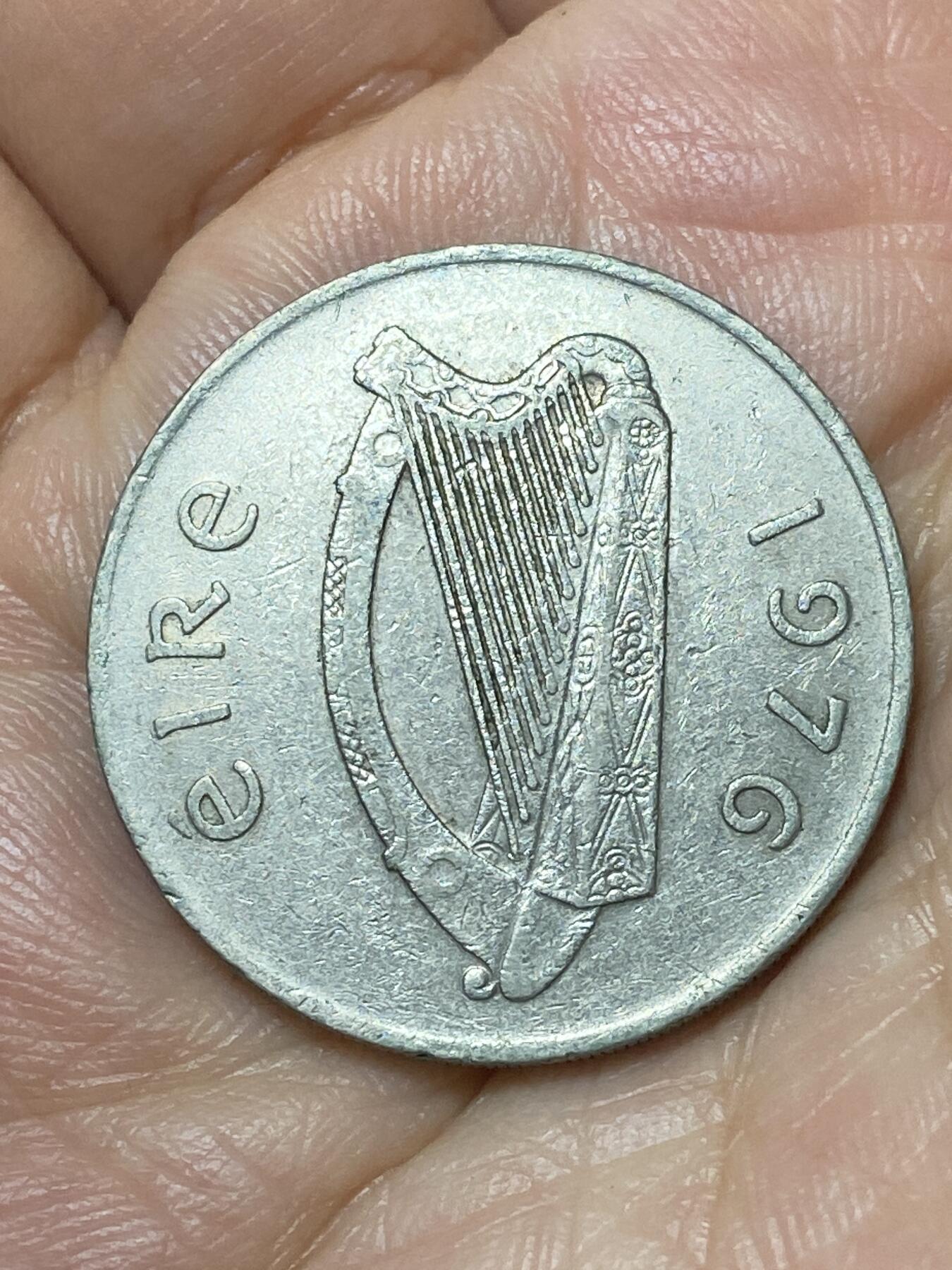 2026年第二十二场(总第一百九十一场）外国好品散币场(免佣金) 爱尔兰🇮🇪1976年10便士(共和国时期第二套第一版)