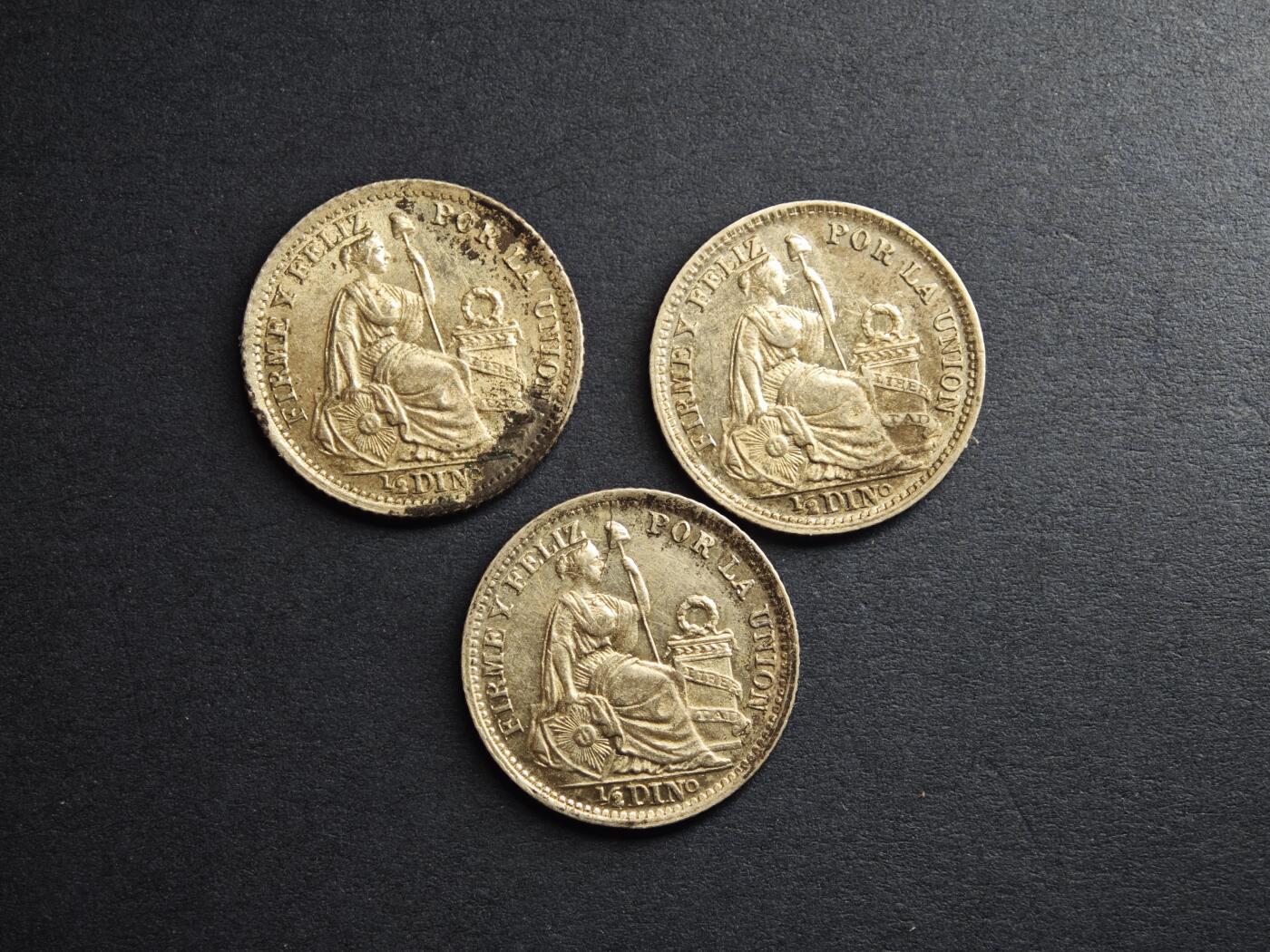 两枚1914年和1902年秘鲁5分银币