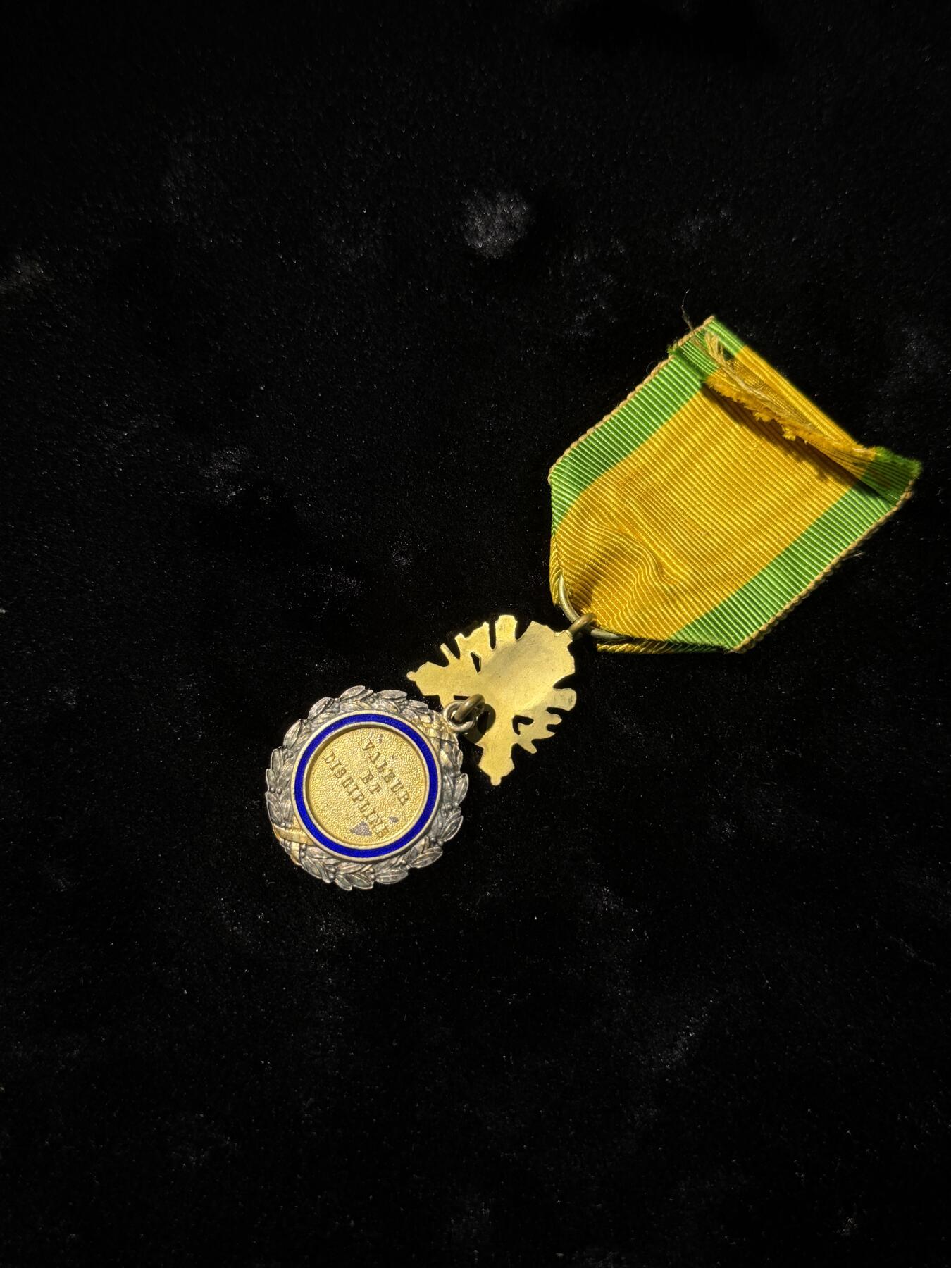 欢庆春节！戎马世界章牌大赏第111期春节大拍