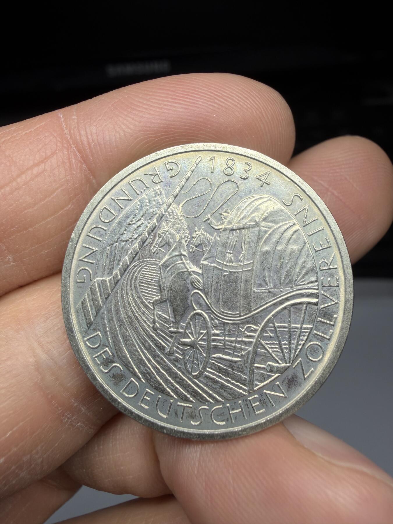 2025年集古藏今外币拍卖第二期-第6场—（总第306拍），可以寄存60天，满160元包邮。 1984年德国5马克纪念币