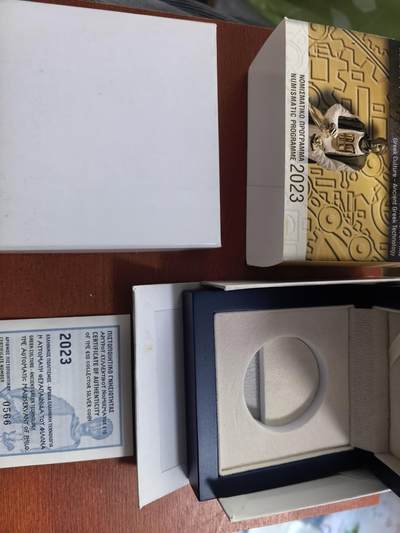 长老汇蛇年精选第九十九场拍卖 - 钱币空盒3盒（不含币），如图，含证书