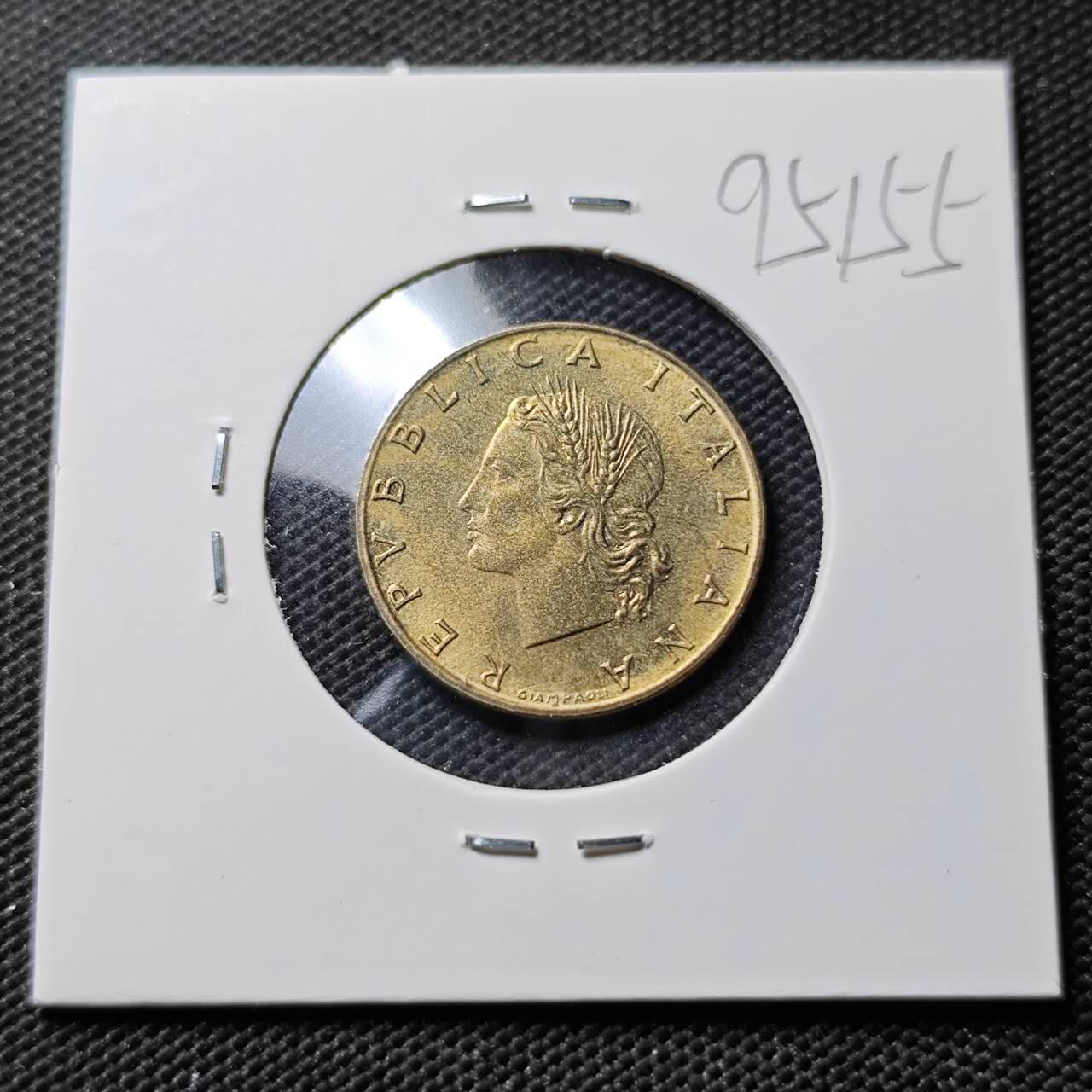 KK钱币收藏小铺  第395期  2月预留时间 周末发货 1976意大利20里拉 铜币