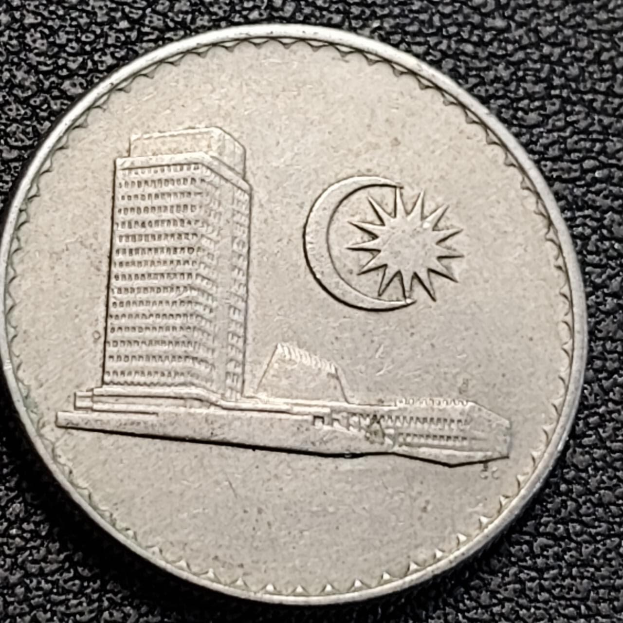 泉币菌-第186场- 小年快乐 精品福利场（本周五和之前的 2月14日发货） 马来西亚1976年20仙 大厦版 铜镍币 23.6mm