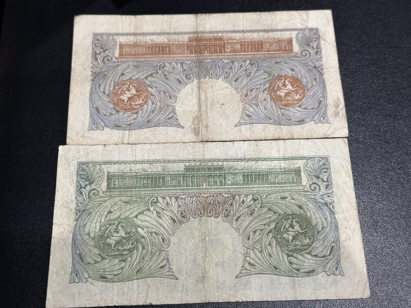 《外钞收藏家》第六百一十期（新年假期场/年后快递恢复正常再发货）（长期征集拍品、欢迎藏友们联系合作） 英国A序列1镑2个版本 非全新 品相如图