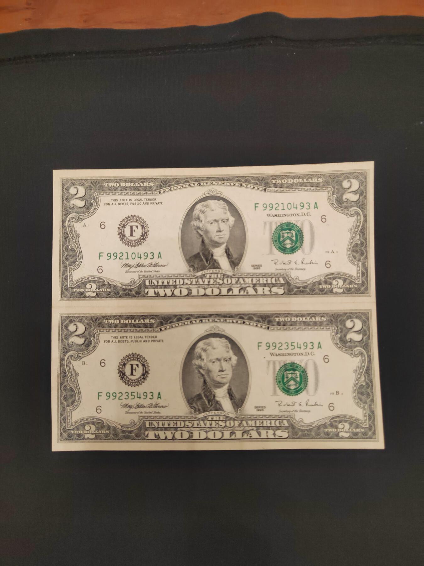 1995年2美元2连体