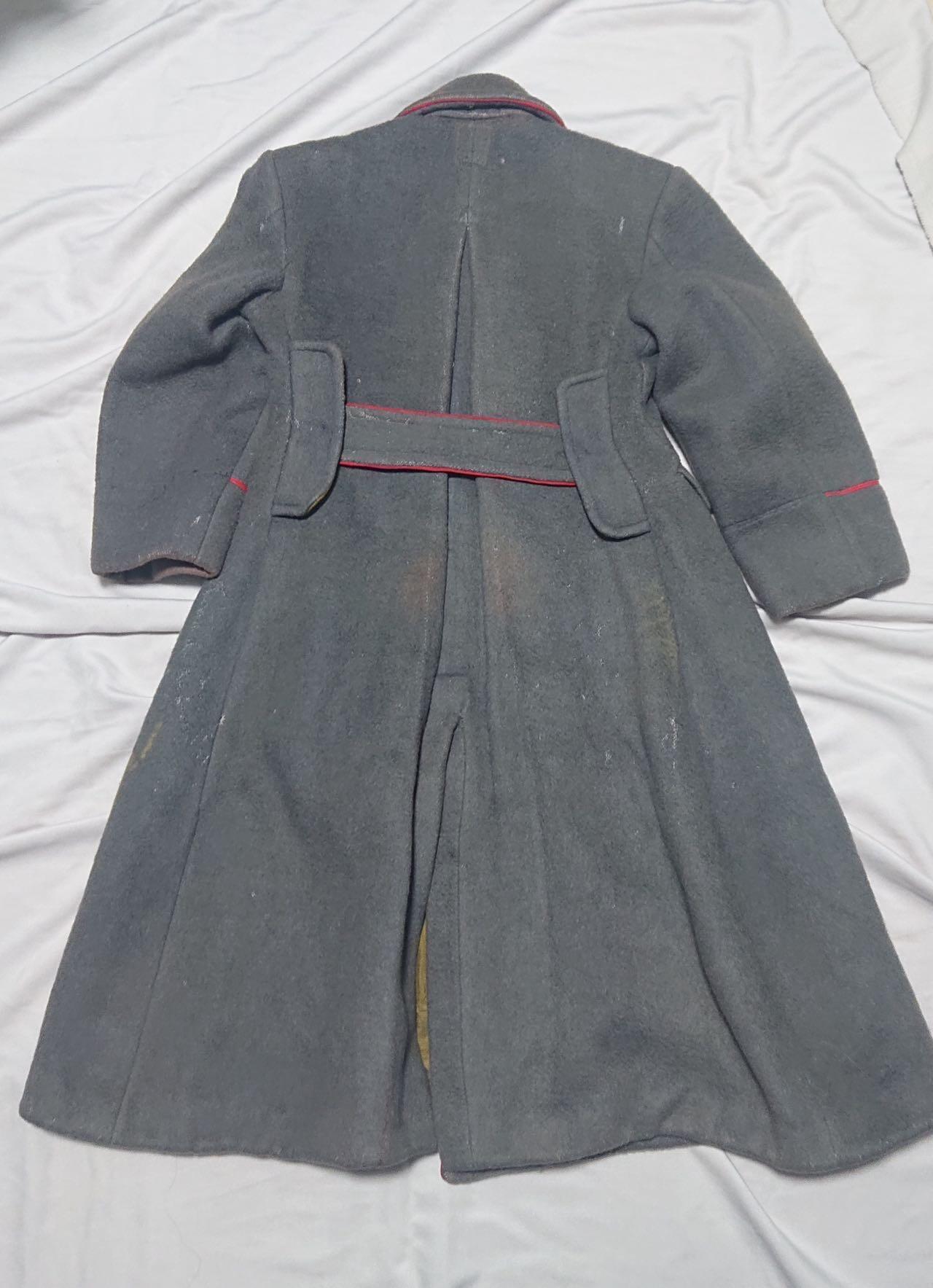 【第伍場】近代勋奖章徽章服饰杂项专场 驻朝鲜？苏式？高阶军官柞蚕丝衬 灰呢大衣 肩宽约53cm、袖长约60cm