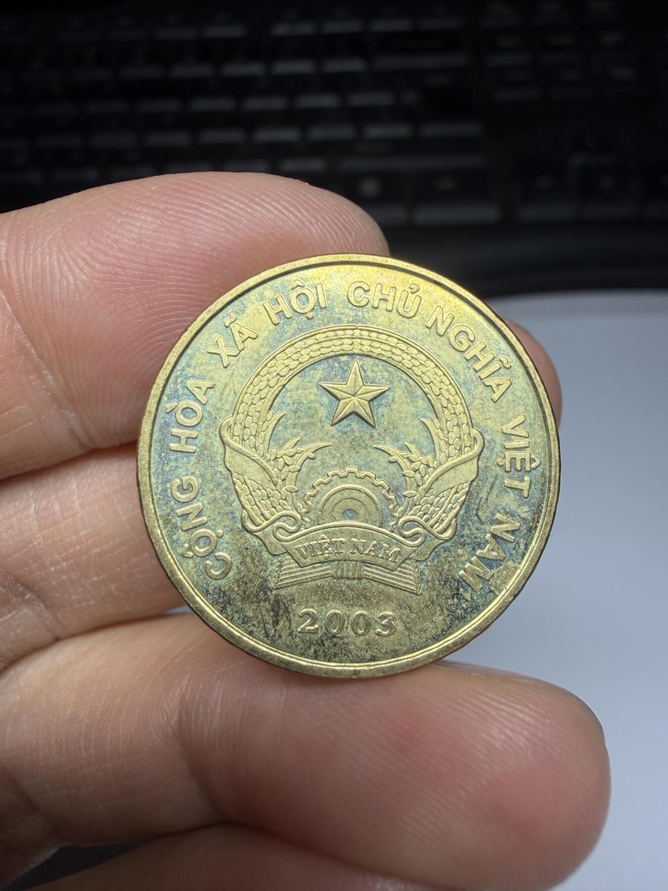 2025年集古藏今外币拍卖第二期-第6场—（总第306拍），可以寄存60天，满160元包邮。 2003年越南5000盾