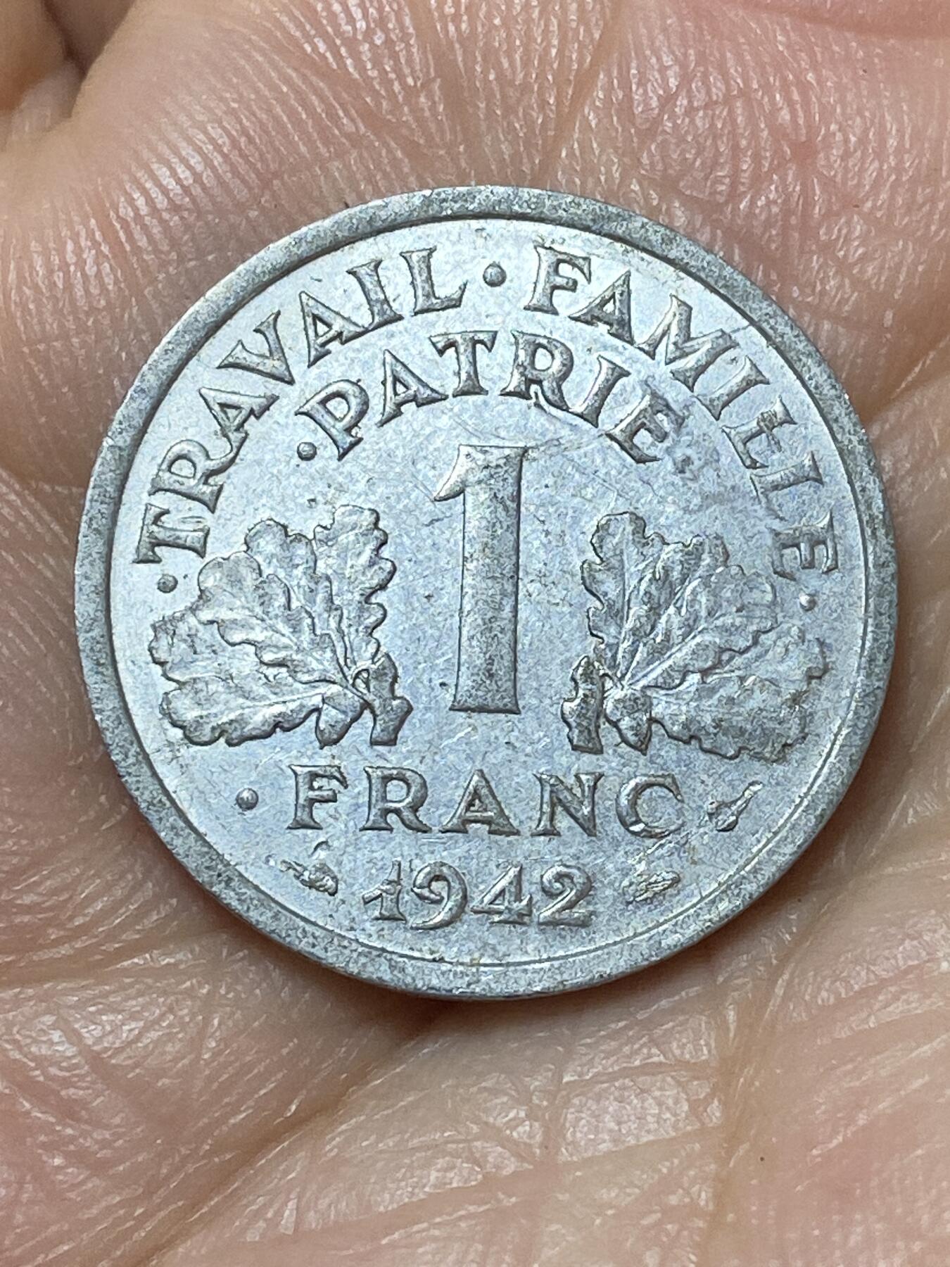 2026年第二十二场(总第一百九十一场）外国好品散币场(免佣金) 法国1942年1法郎(维希傀儡政府时期)