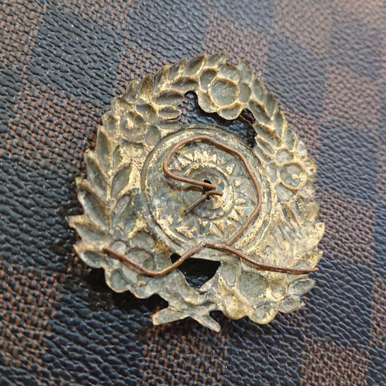 【第伍場】近代勋奖章徽章服饰杂项专场 民国军官分体式可拆卸帽徽