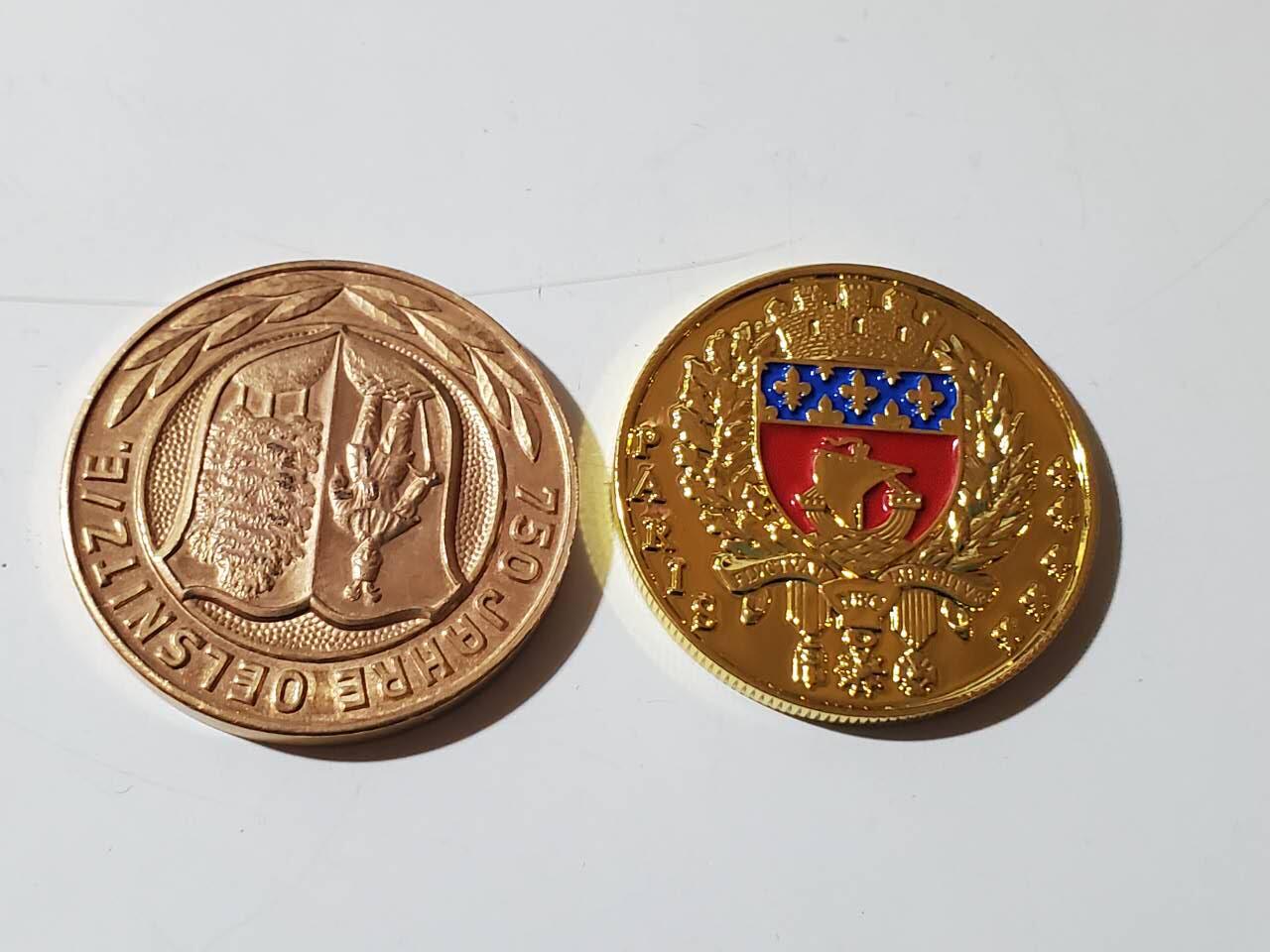 韵星假日军品类拍卖第40期 -- Rimey Holidays Militaria Auction 40 民主德国建城750年奖章、法国巴黎市政奖章