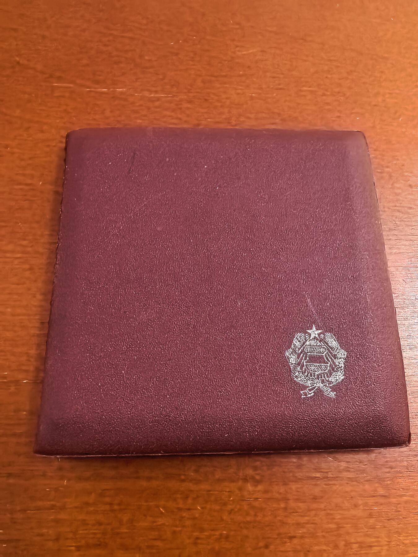 长老汇蛇年精选第九十九场拍卖 1984匈牙利联合国妇女十年500弗林特银币，原造币厂包装