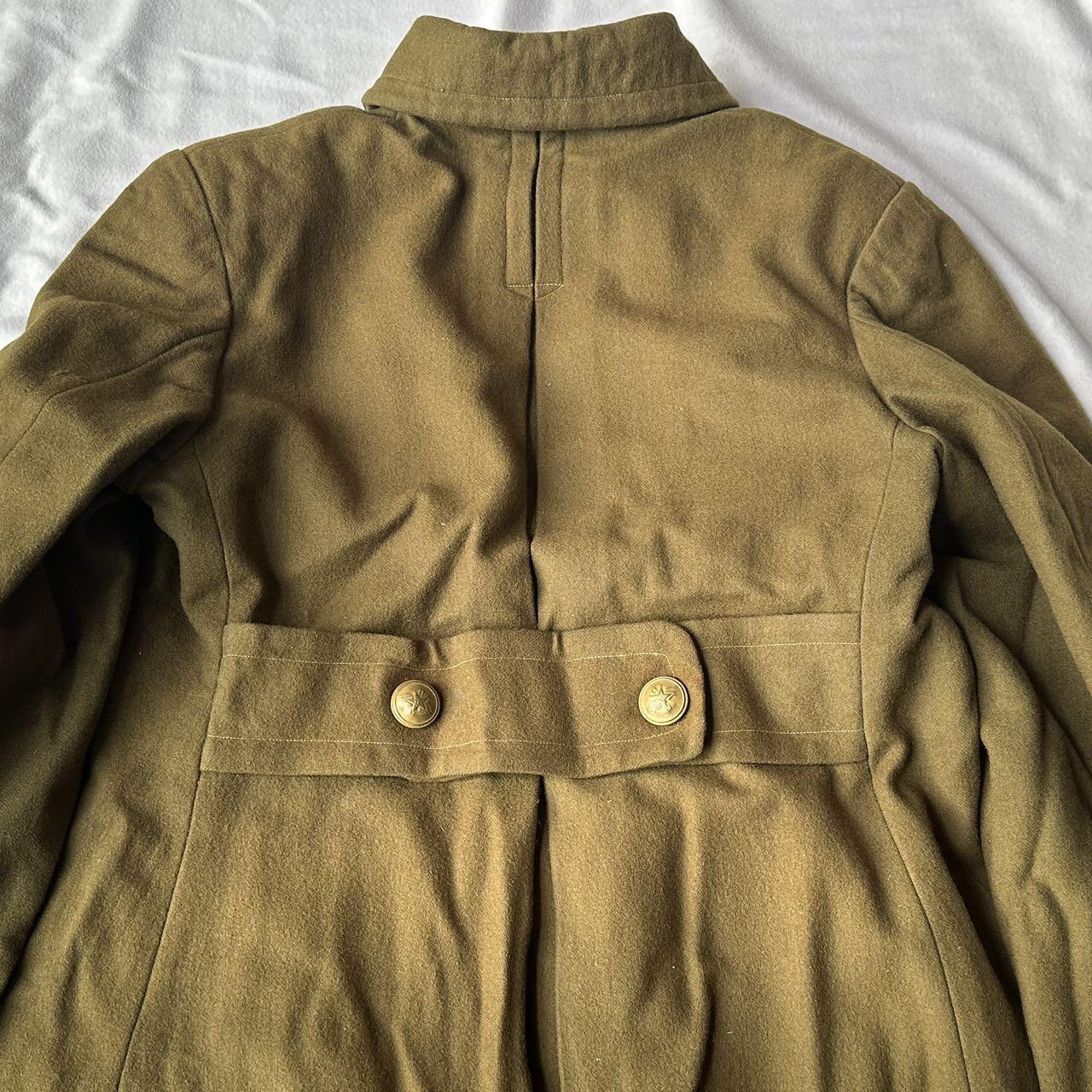 【第伍場】近代勋奖章徽章服饰杂项专场 50年代空军军官铜扣大衣—有附属毛领—内衬或为物主定制或有更换原棉衬为丝衬—肩宽约46cm 袖长约57cm