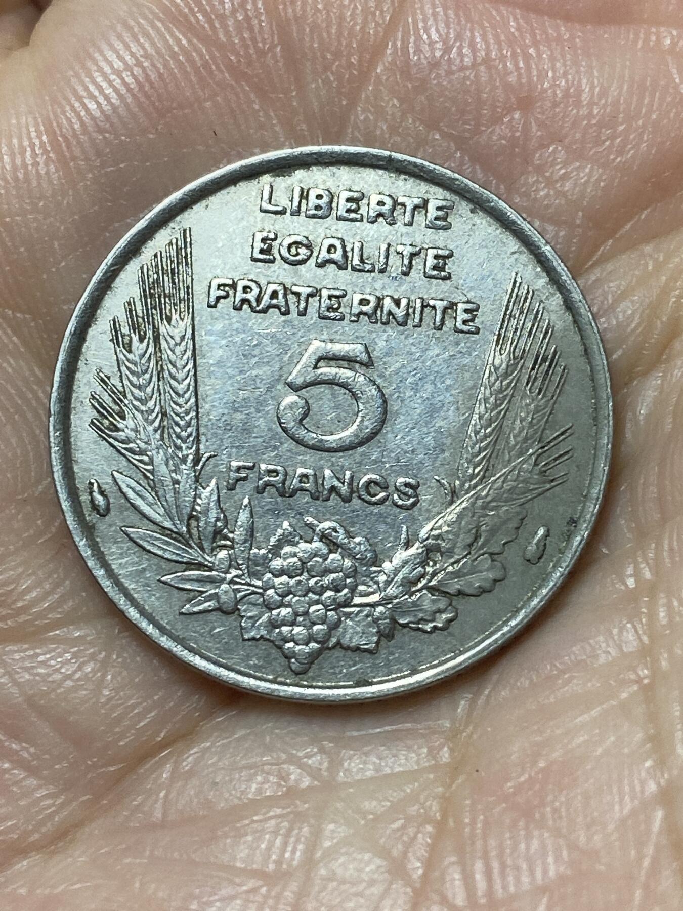 2026年第二十二场(总第一百九十一场）外国好品散币场(免佣金) 少见品种–法兰西第三共和国1933年5法郎