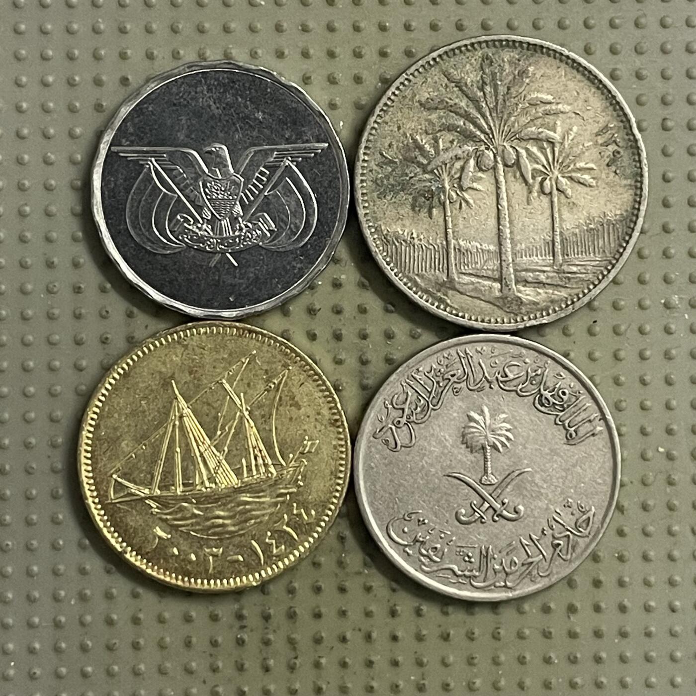 2026年第26场各国散币拍卖（总第176场）年前发货截止到11号 散币4枚