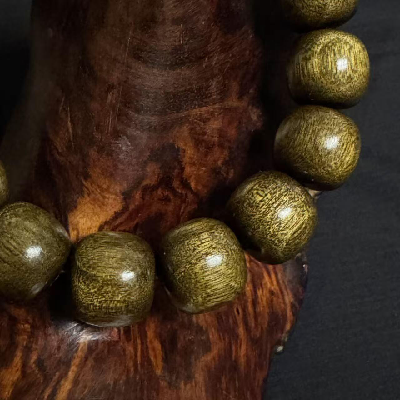 零元拍：金丝楠祖母绿老型珠手串，15.7/15MM 金丝满满，满手留香