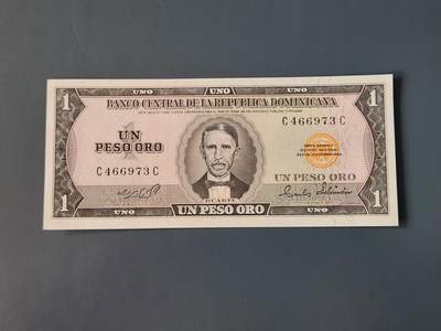 2月10号晚上8点 外国纸币自动截拍第23场 - 全新UNC多米尼加1977年1比索 美金设计 国父胡安·杜阿尔特