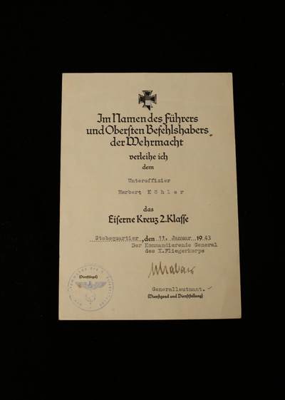 欢庆春节！戎马世界章牌大赏第112期春节大拍  德专场 - 空军航炮手 赫伯特·克勒的二级铁十字勋章证书  马丁·哈林豪森将军亲笔签名