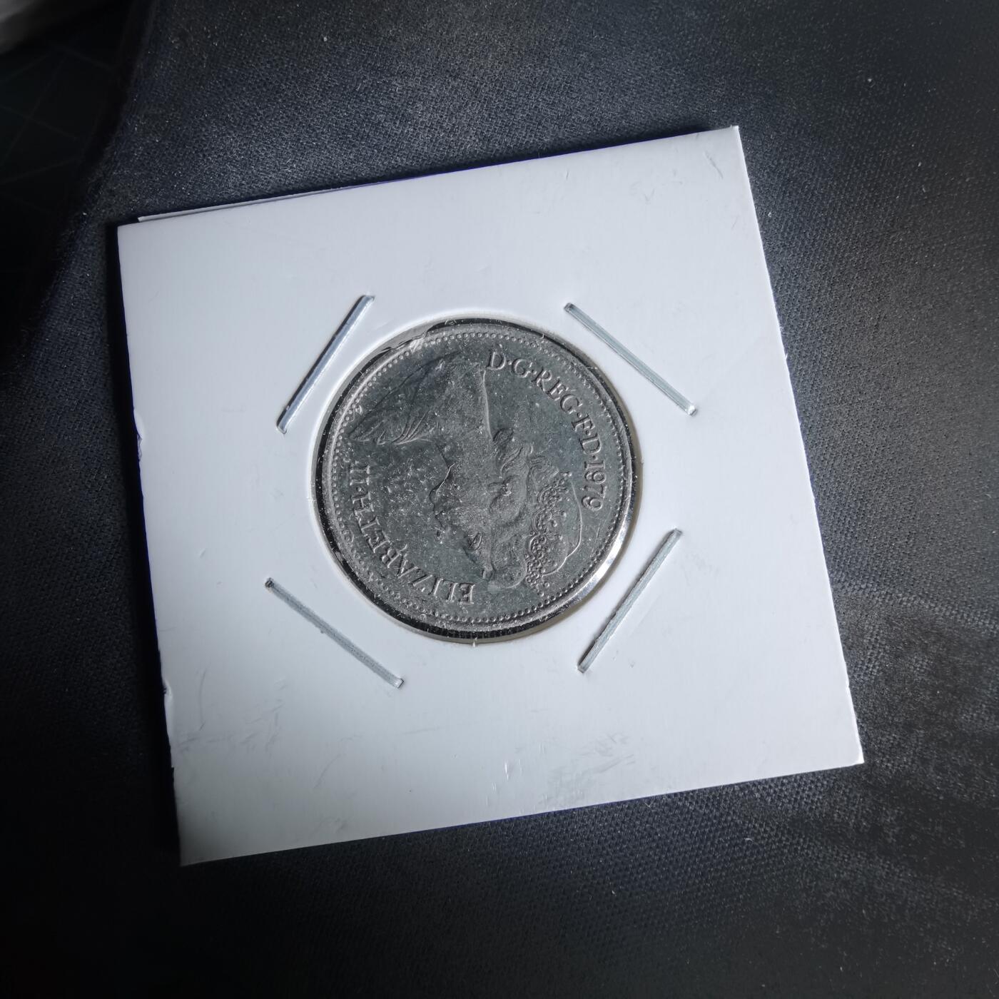 沼泽如烟--第991场 英国1979年5便士