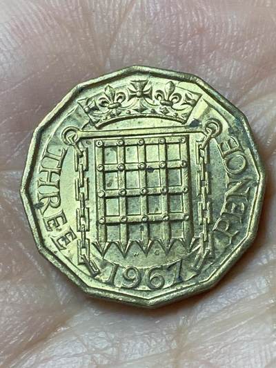 2026年第二十三场(总第一百九十二场）外国好品散币场(年后发货) - 英国🇬🇧1967年3便士(伊丽莎白二世青年桂冠第二版，普制币关门年)