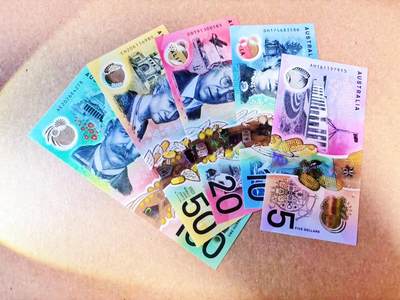 【Blue Auction】世界纸币精拍第786期——18级TOP拍卖/信誉/品质/专业/高效💫(年前收官场） - 【一组5张 含无47】澳大利亚 5-100元 塑料钞 全新UNC