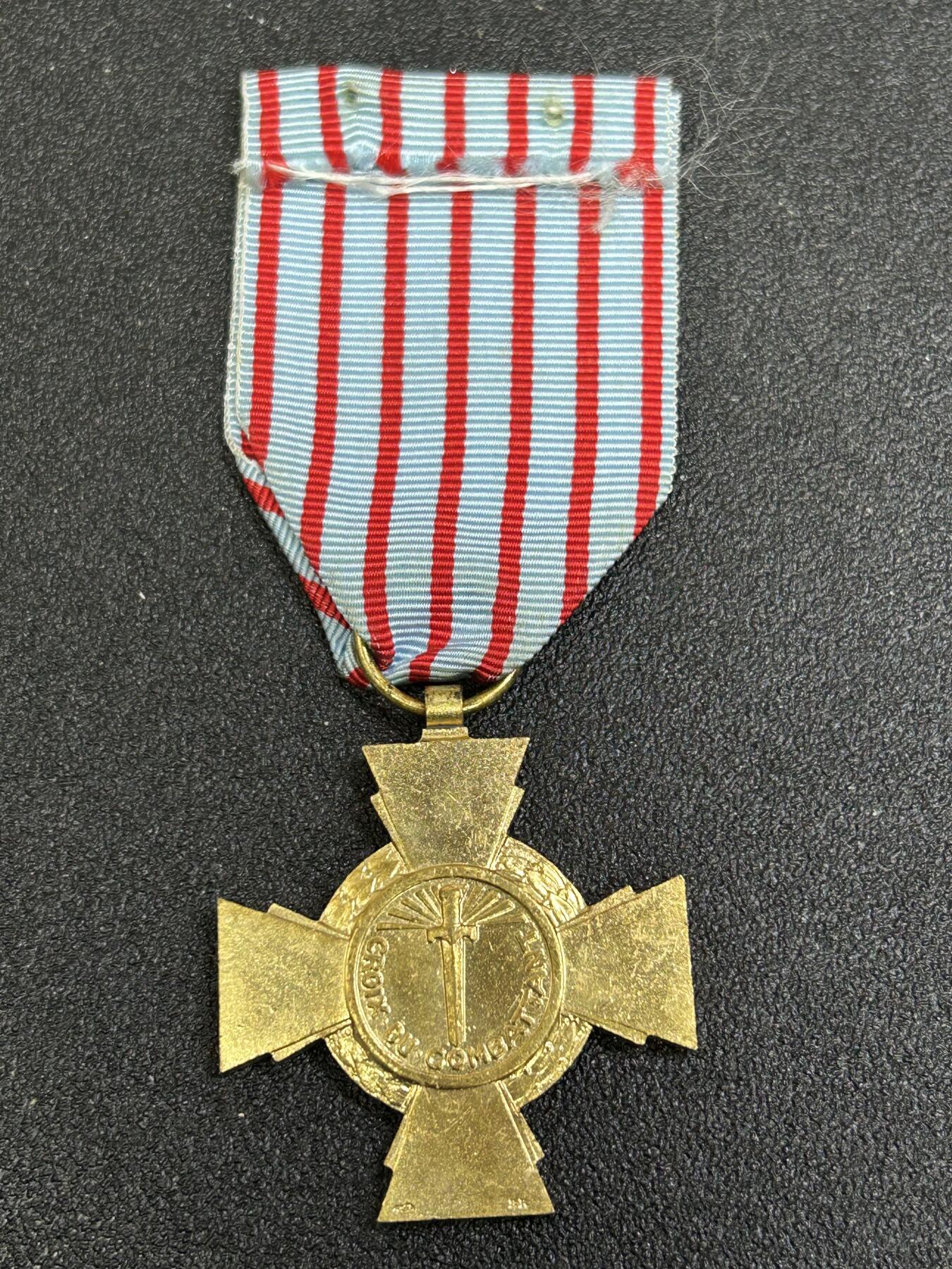 西秦中古拍卖第七十七期 2026马年新春专场 本场拍品年初九发出 法国战斗十字奖章