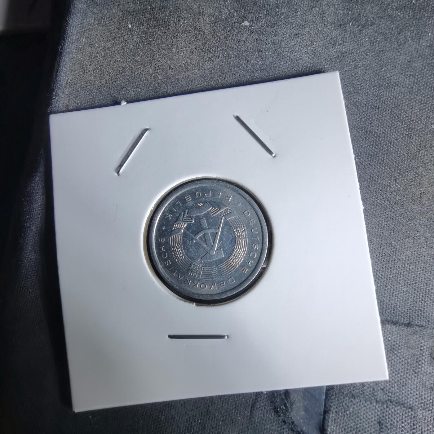 沼泽如烟--第991场 东德1983年5芬尼