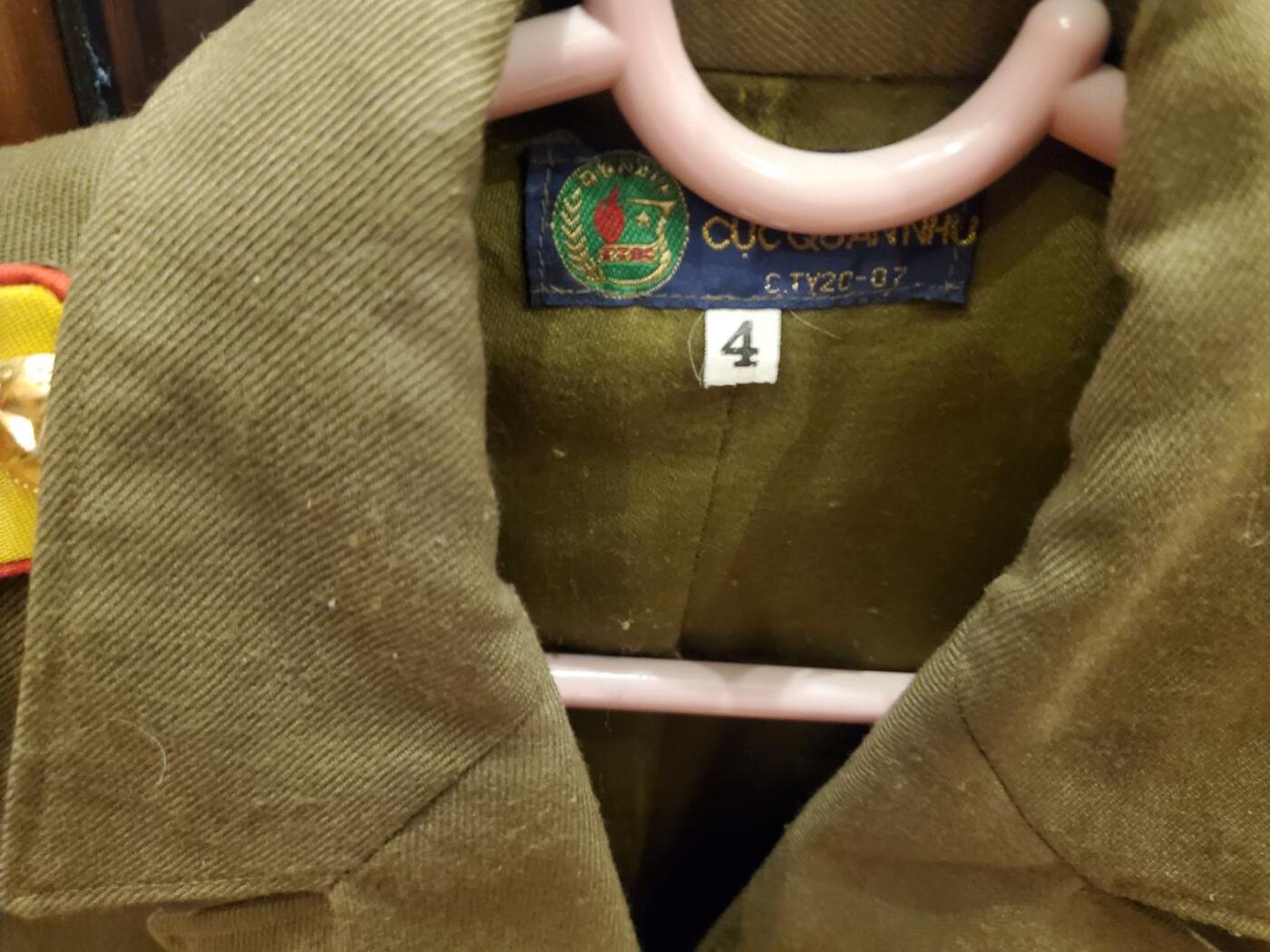 （450件拍品！制服徽章盛宴）罗岚⭐爱藏⭐年前甄选大拍场-店主清仓处理-分享拍场额外现金红包（实体经营）