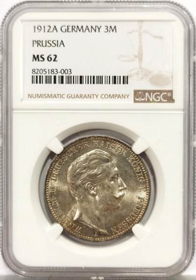 博洋堂蛇年收官专场暨第161期（全场包邮） - NGC MS62 德国普鲁士1912年威廉二世3马克银币，淡彩老包浆，包浆醇厚，状态极佳。流通版马克MS级品质，难上分的品种。