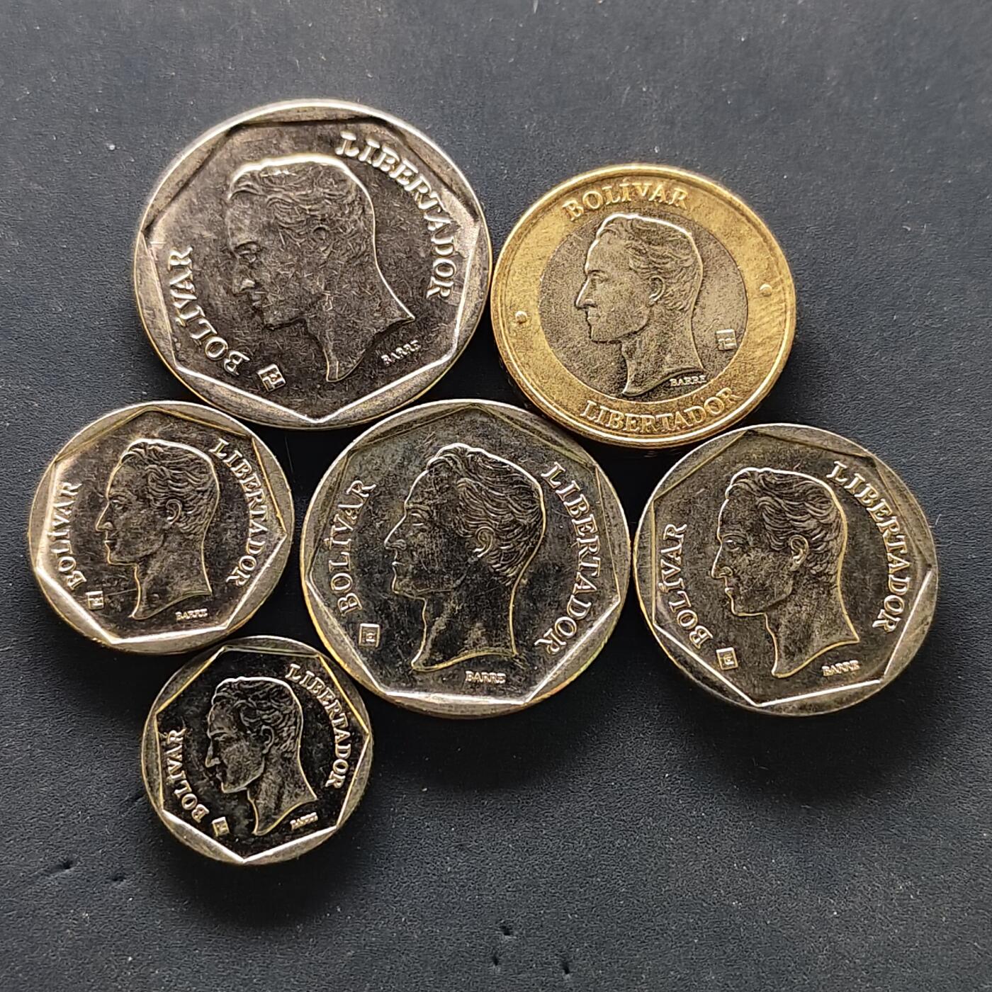 【全场包邮】纯粹捡漏拍502场 委内瑞拉2000-2005年6枚套币