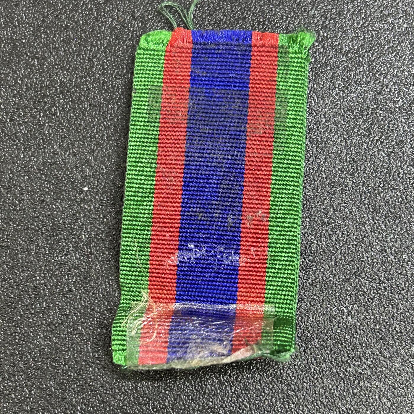 西秦中古拍卖第七十七期 2026马年新春专场 本场拍品年初九发出 加拿大二战志愿服役奖章绶带