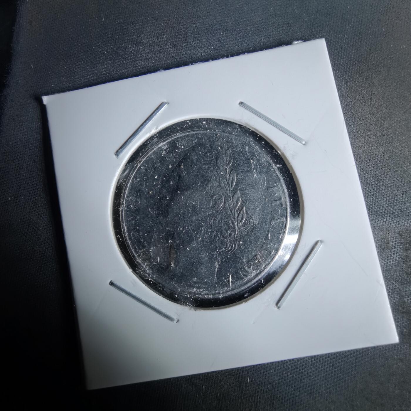 沼泽如烟--第991场 意大利1977年100里拉