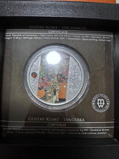 长老汇蛇年精选第一百场拍卖 - 2021喀麦隆克林姆特名画舞者彩色镶嵌琥珀银币，17.5克999银，盒证全，555枚