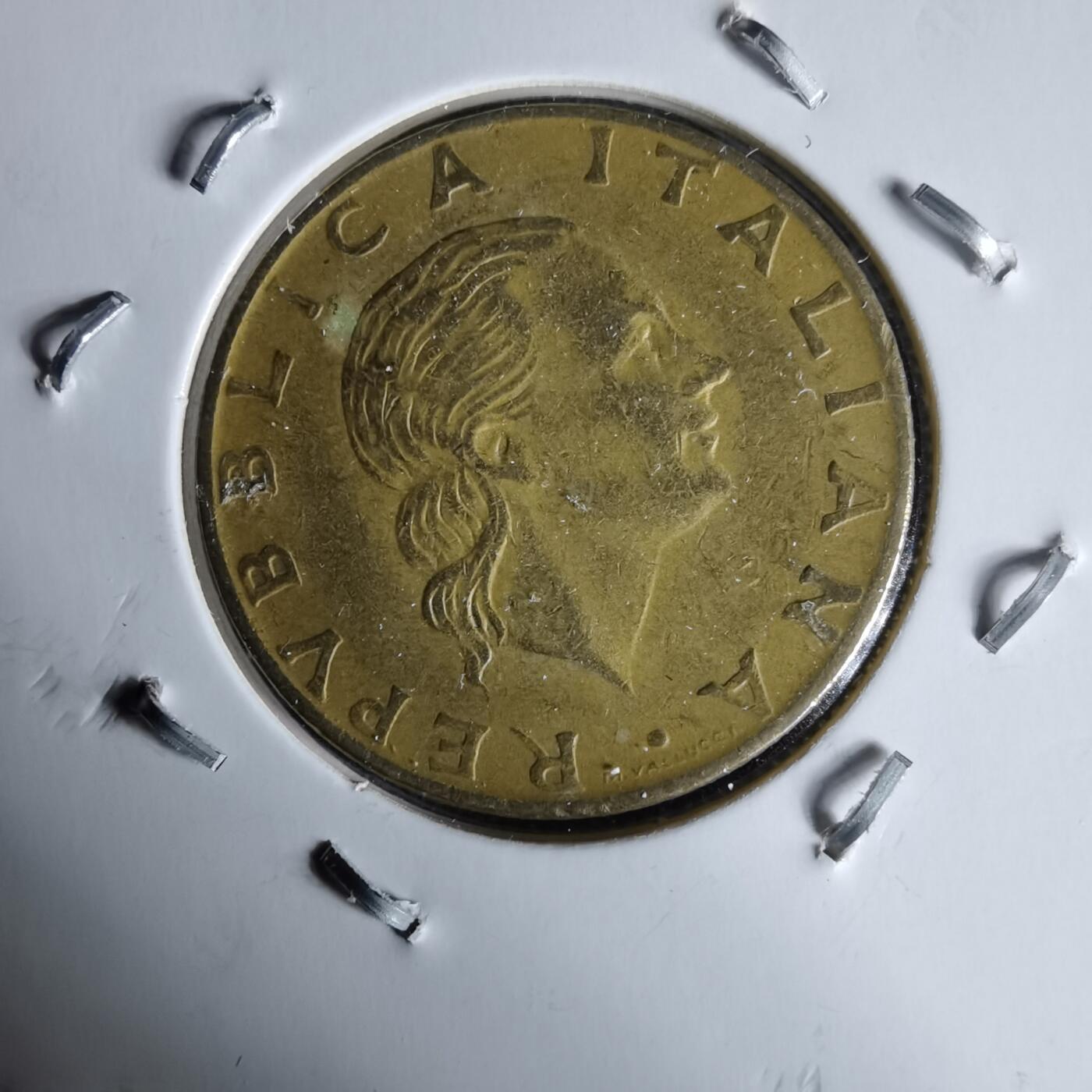 沼泽如烟--第991场 意大利1979年200里拉