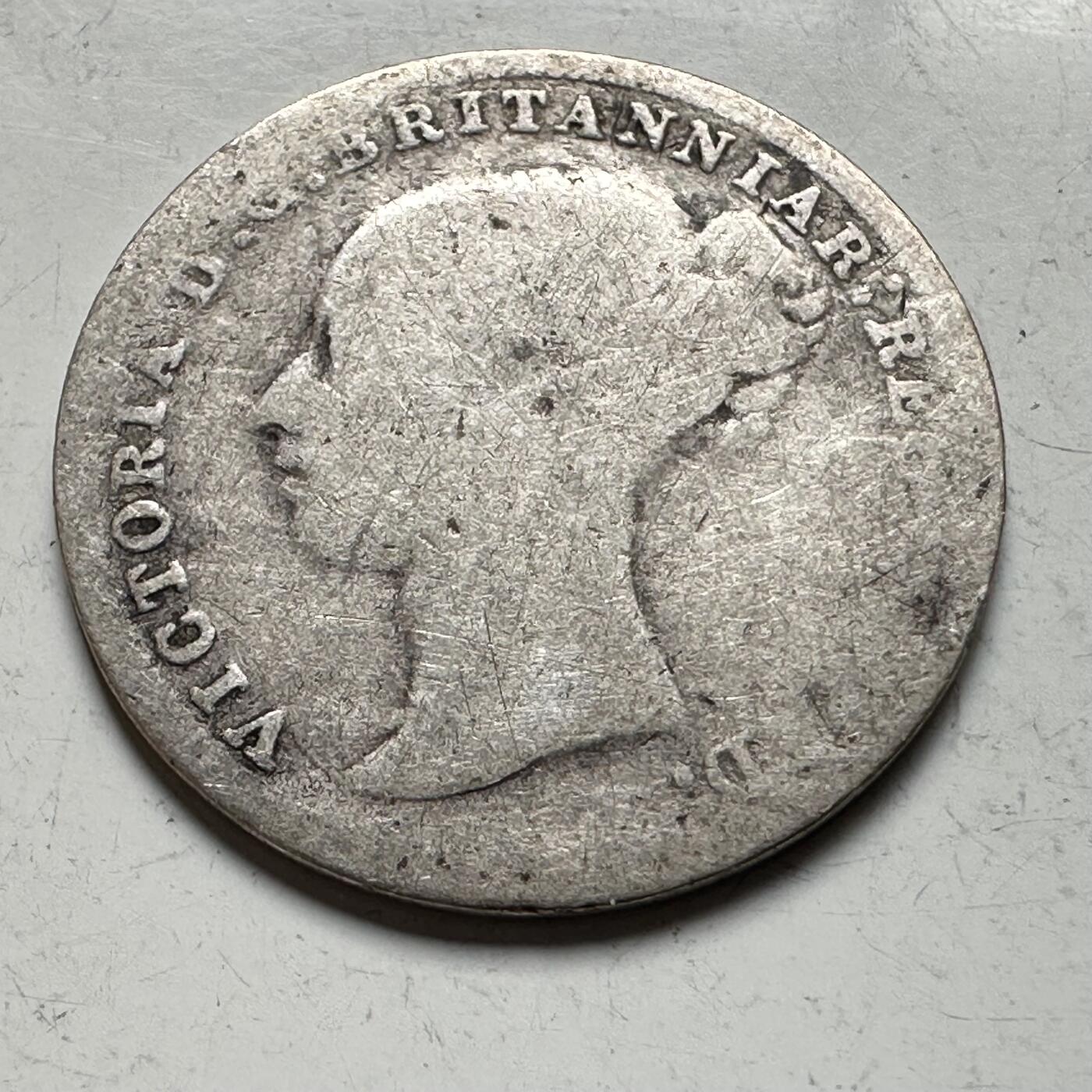 🌹外币初藏🌹🐯2026年第19场 快递已停，正月十五后再发 英国1876年三便士银币 92.5%高银