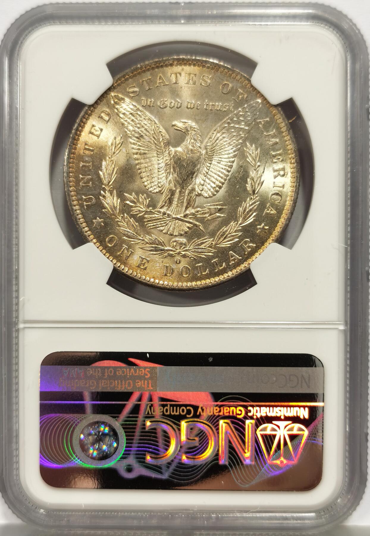 博洋堂蛇年收官专场暨第161期（全场包邮） NGC MS62 美国1884 O版摩根银币 正反非常好看的淡金色包浆，自然形成非后天养成。币面干净机铸纹明显，人物雄鹰深打，羽毛根根分明，爆光光度非常好，64分品相惨遭错杀。