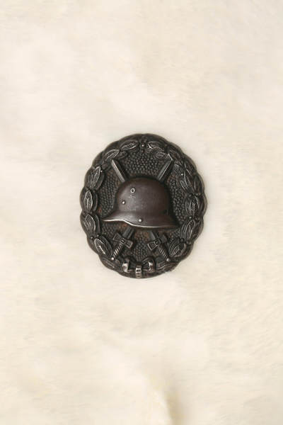 欢庆春节！戎马世界章牌大赏第112期春节大拍  德专场 - 一战黑色战伤奖章