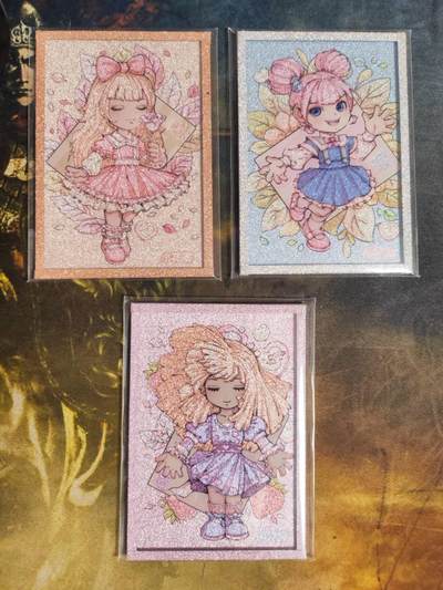 周四第100期阳大大卡牌拍卖第100期（持续收拍品，周六晚上九点截拍，进群福利早知道） - 小花瓣艺术文创 色纸3张