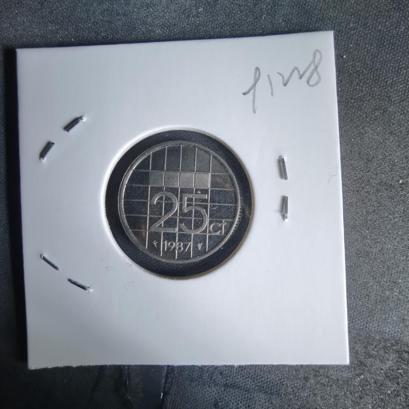 沼泽如烟--第991场 荷兰1987年25分