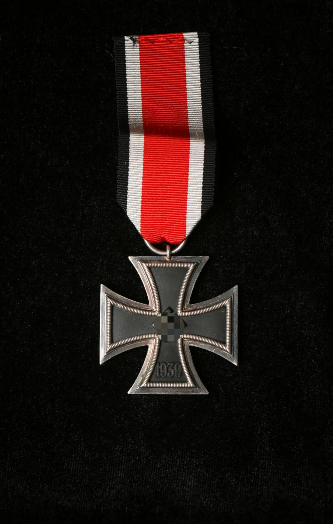 欢庆春节！戎马世界章牌大赏第112期春节大拍  德专场 65厂无标二级铁十字勋章