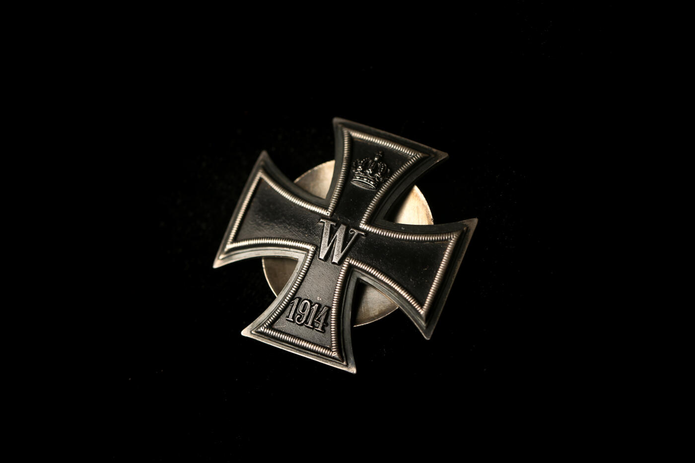 欢庆春节！戎马世界章牌大赏第112期春节大拍  德专场 一战一级铁十字勋章 大三片结构 800银标+星标  非常非常非常稀少的军官协会版本