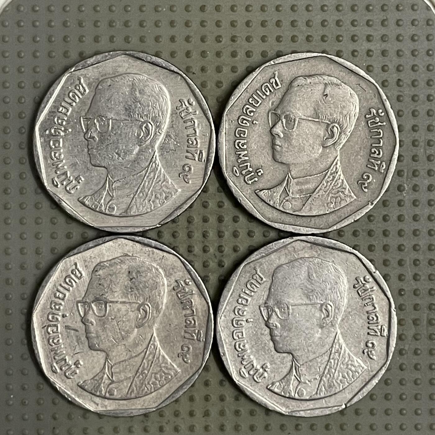 2026年第26场各国散币拍卖（总第176场）年前发货截止到11号 泰国5泰铢4枚