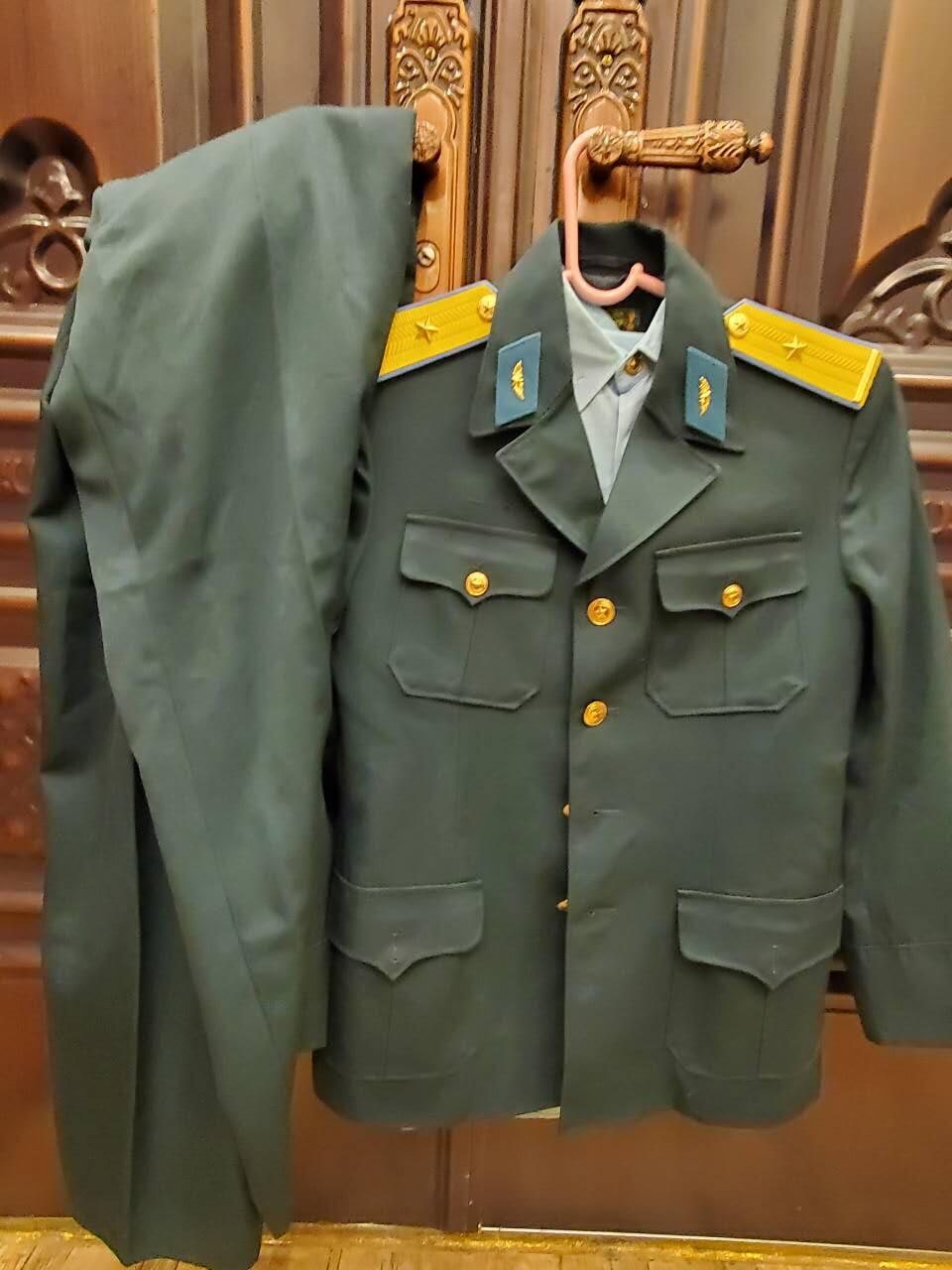 （450件拍品！制服徽章盛宴）罗岚⭐爱藏⭐年前甄选大拍场-店主清仓处理-分享拍场额外现金红包（实体经营） 越南k08空军少尉大全套带外套常服衬衫裤子全套 无虫蛀好品 稀有军种 配饰齐全 170-180cm