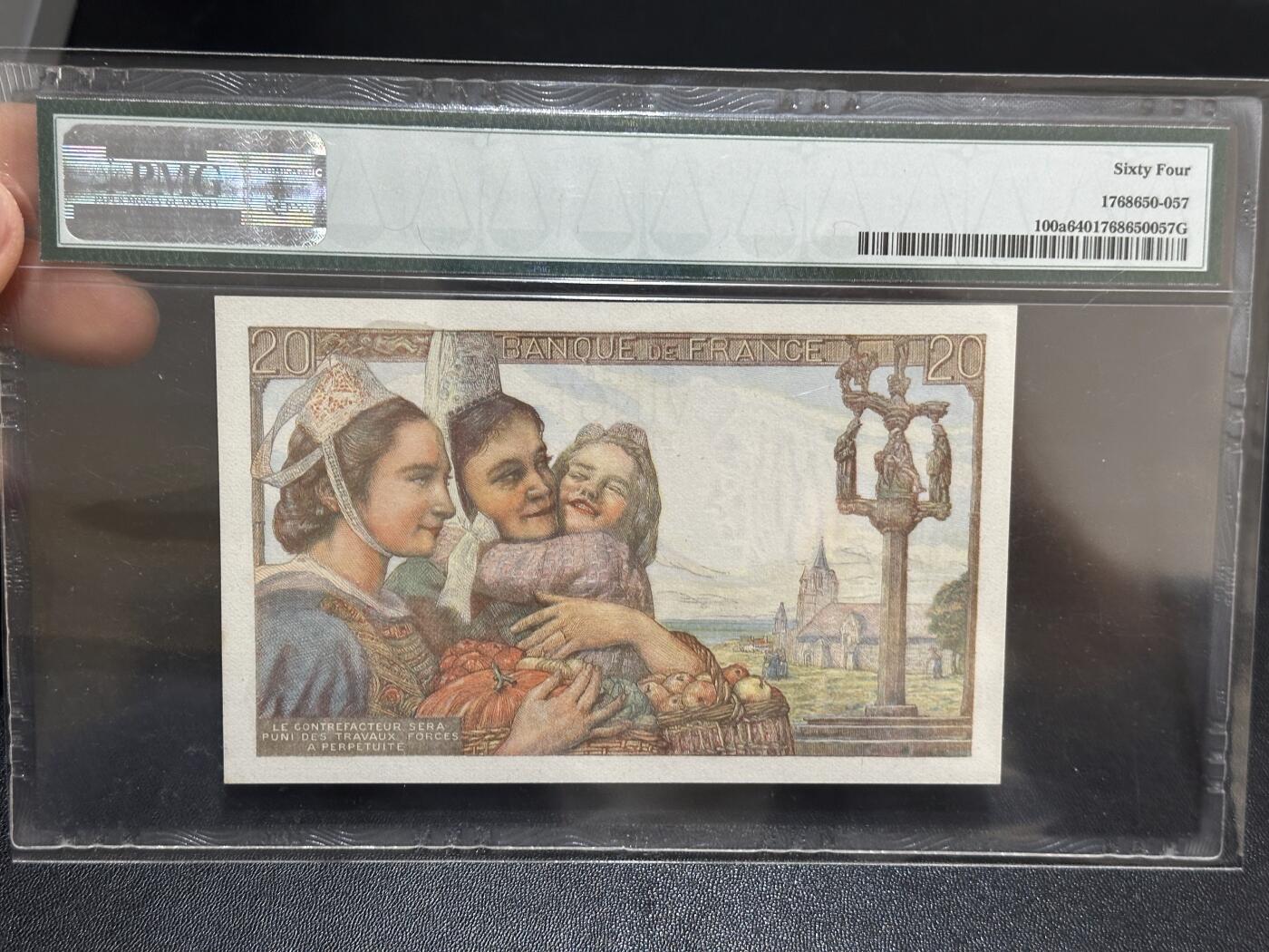 《外钞收藏家》第六百一十期（新年假期场/年后快递恢复正常再发货）（长期征集拍品、欢迎藏友们联系合作） 1943年法国20法郎 PMG64